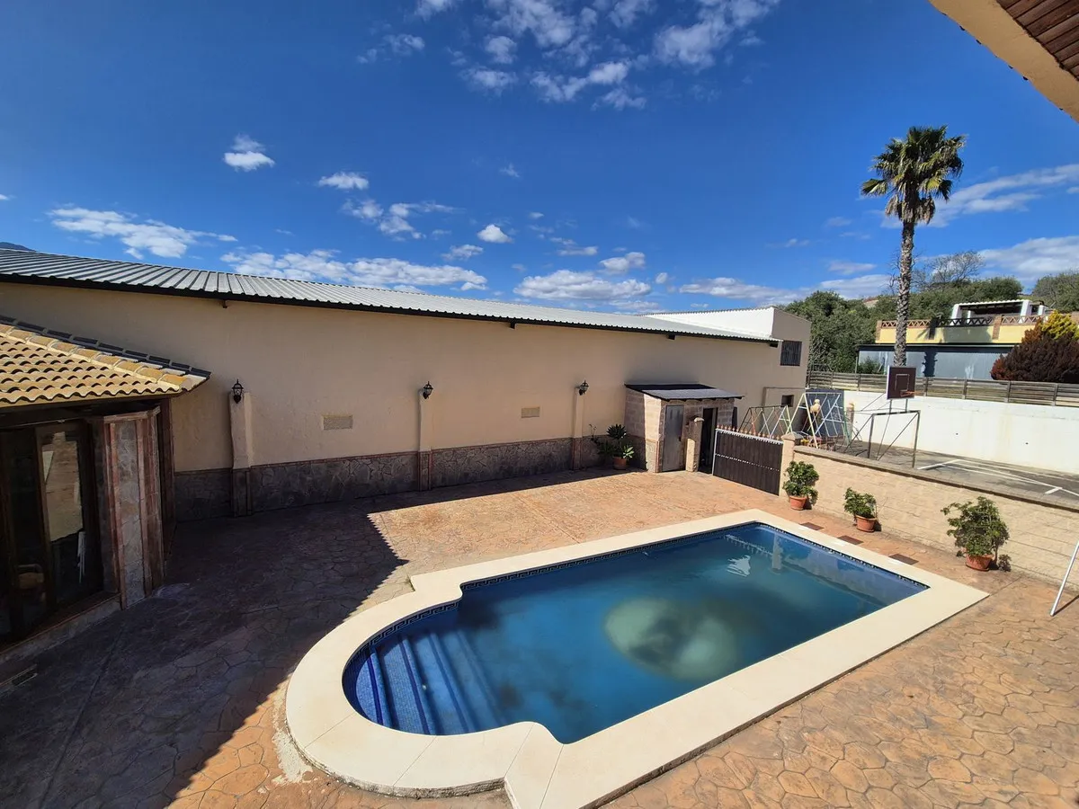 22b45c05-05f7-4d2b-ac0d-0dd230f48f2a