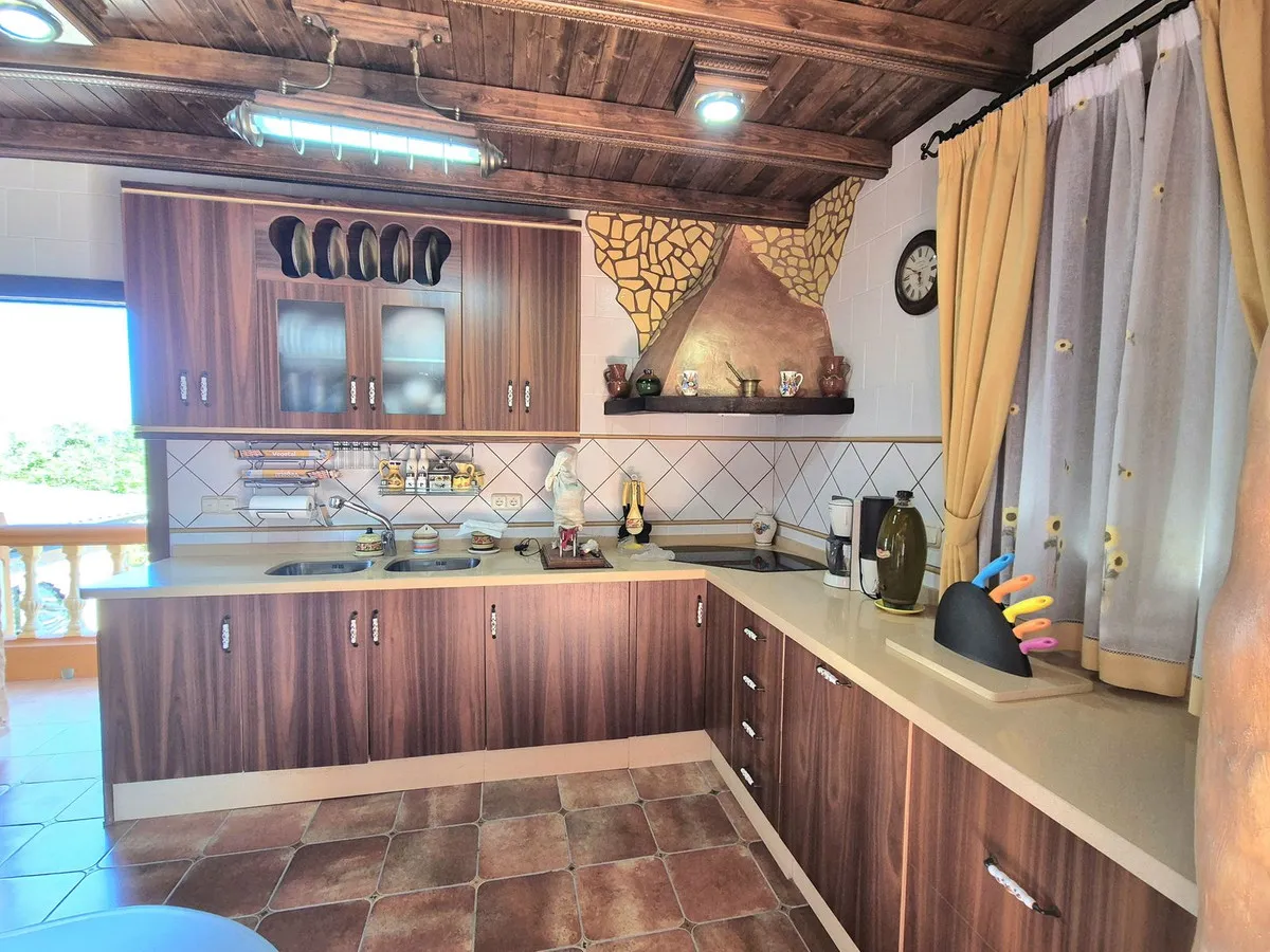 67d49ee2-4cd2-45a2-aacc-4edeb902dfae