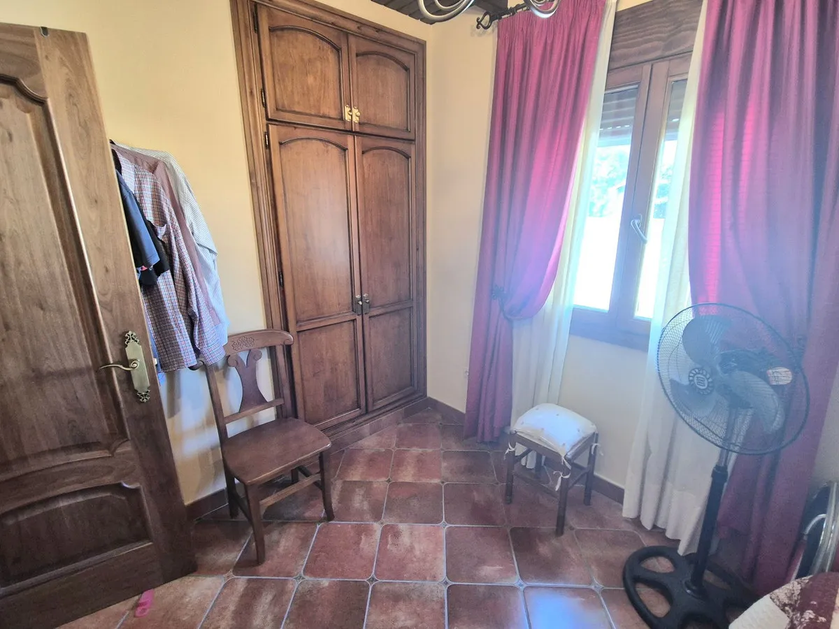 95bc2e3c-b4d1-4a9d-8c0b-f4a464922943