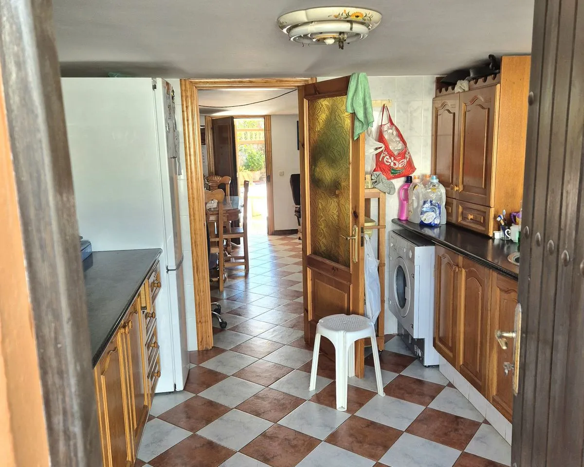 9a06b06f-fb72-48d2-9db7-9782306e5f7e