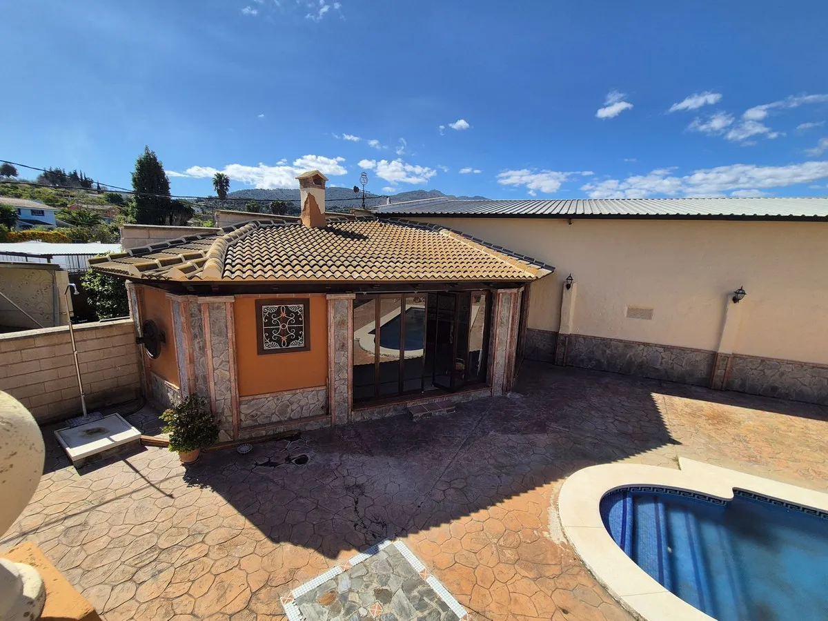 a71bf992-90de-4976-abac-21af73f87352