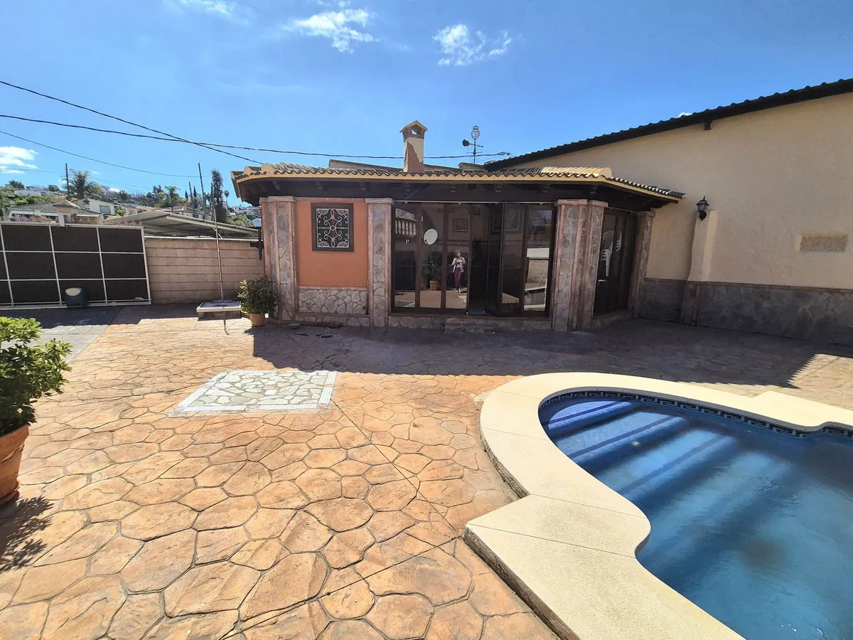 bd73a114-c065-4490-accf-93dee281b6ad