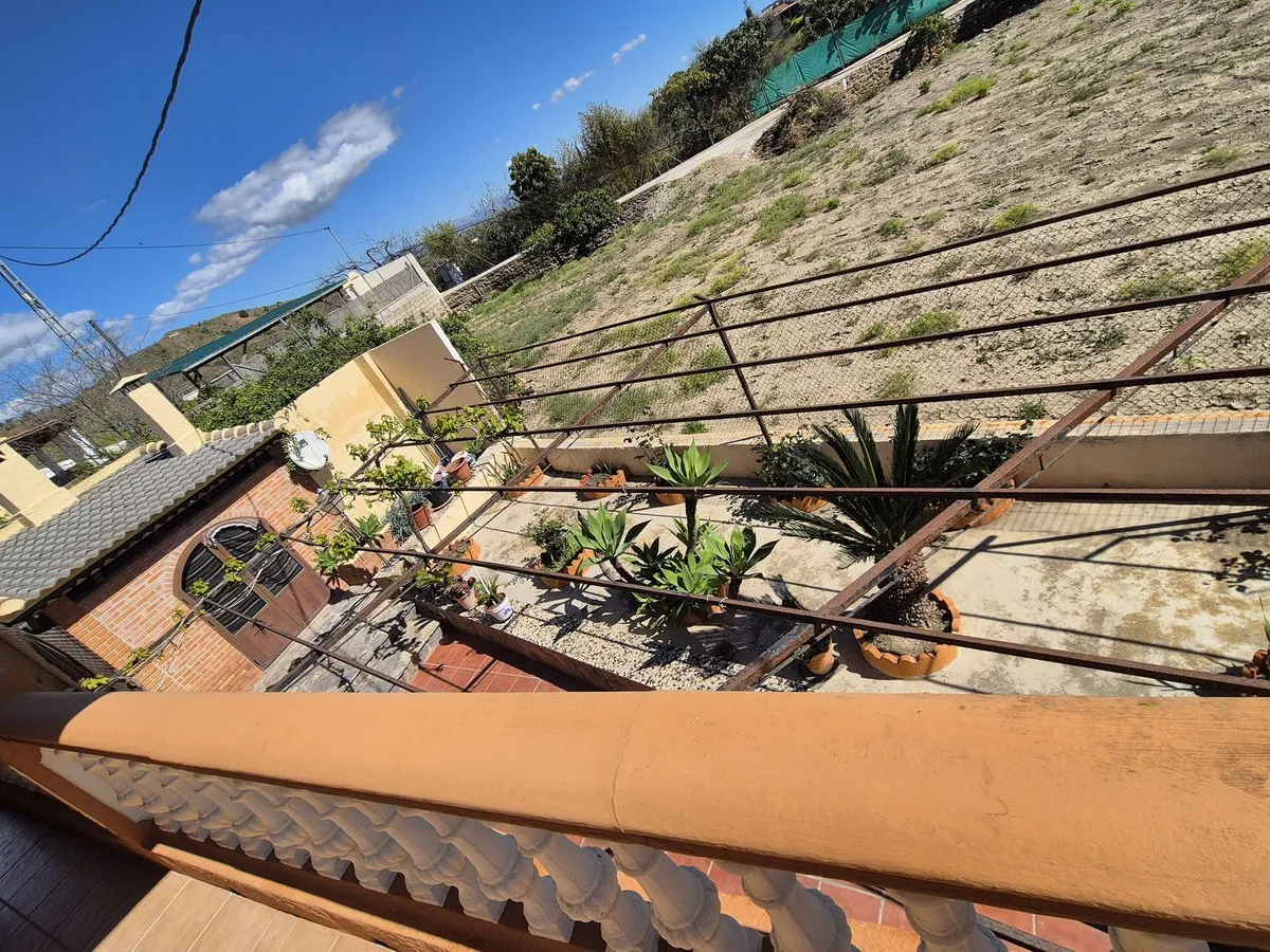 f5388595-a573-47f1-9c39-3e0814051a39