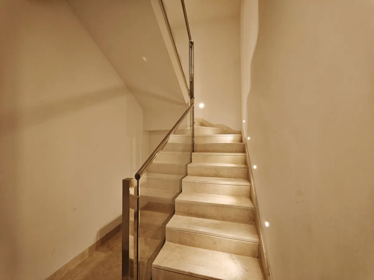 28dabb7d-6f1e-40b5-930e-2050e46c01d7