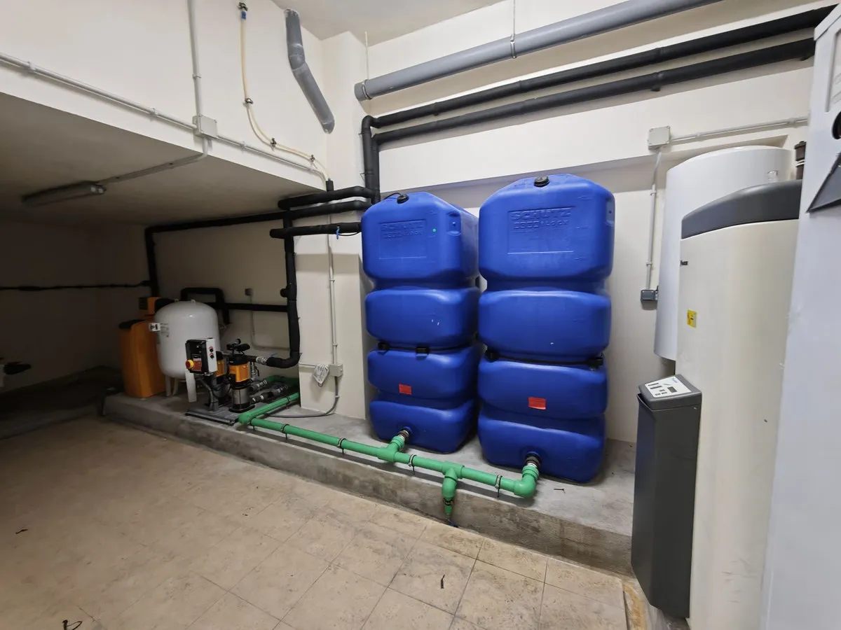 851644f0-84b6-460a-8195-50106498afc9