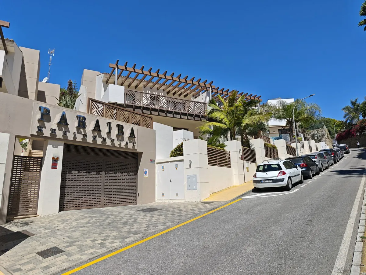 8af109c6-5289-4c3c-9992-1925d149e6e9