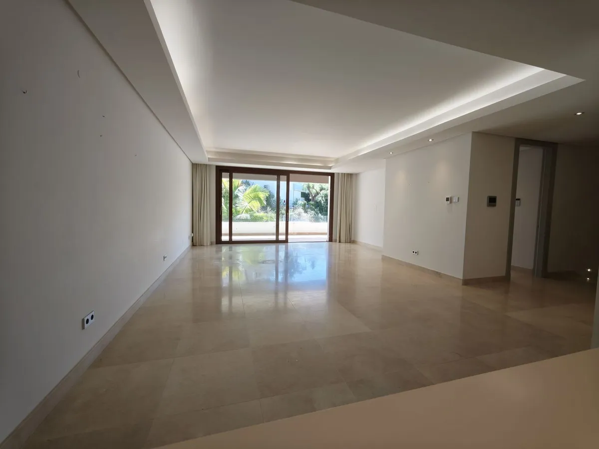 9d0ff967-a690-4129-957e-326219c5e100