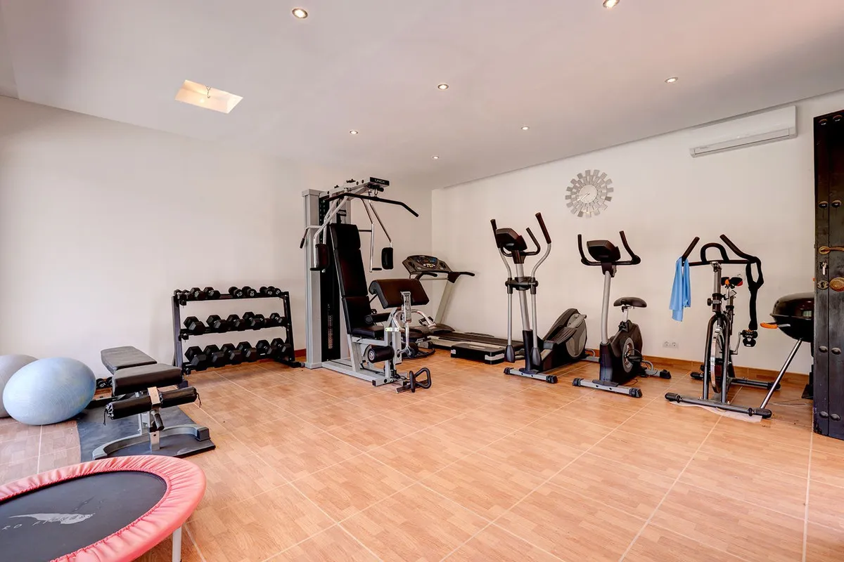 1a27dd6f-b21a-4493-865c-f6496fd25eb4