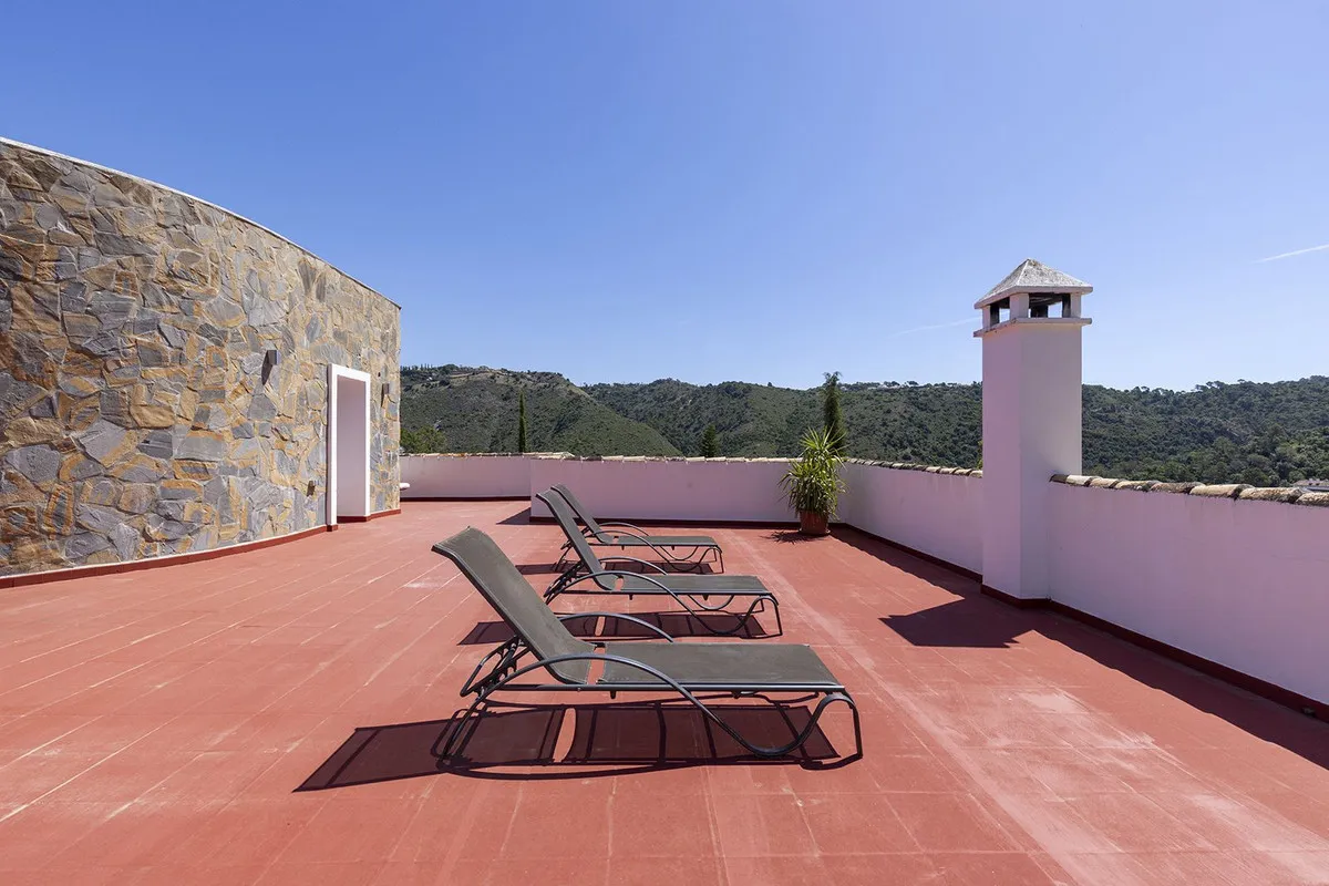 1d128d19-e867-42f1-9acc-5a48211e88d6