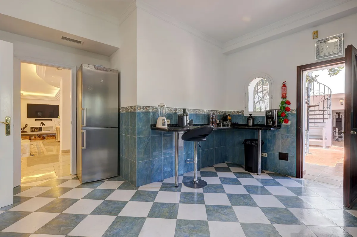 4f6f3ff0-31c8-44d4-95a4-0a361782d5ae