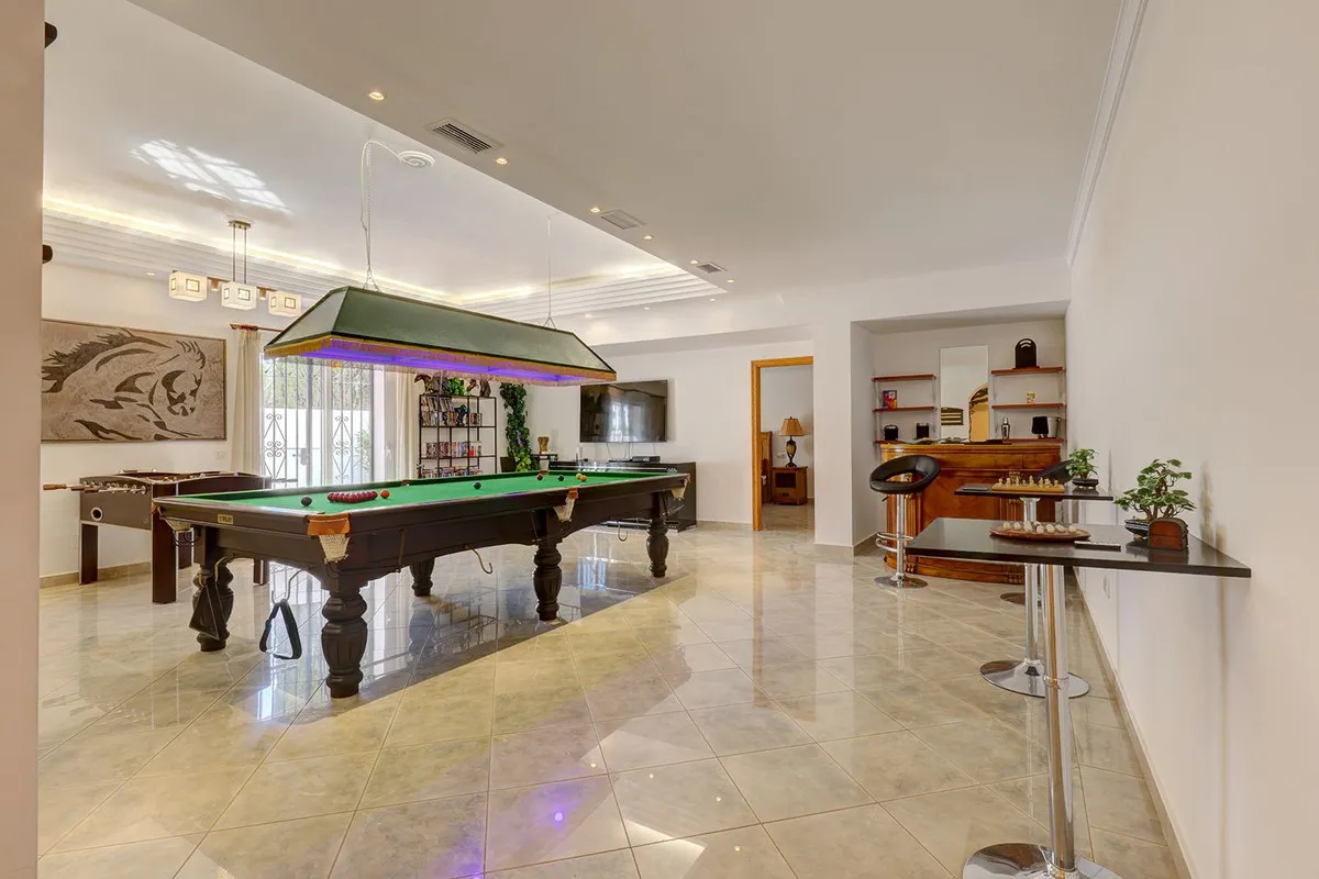 572c2def-266c-462e-8ca1-69caa1335f74