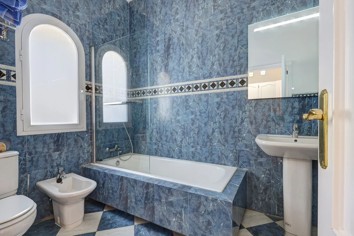 e59ca41a-3315-48dd-bdba-016fc5c0b091