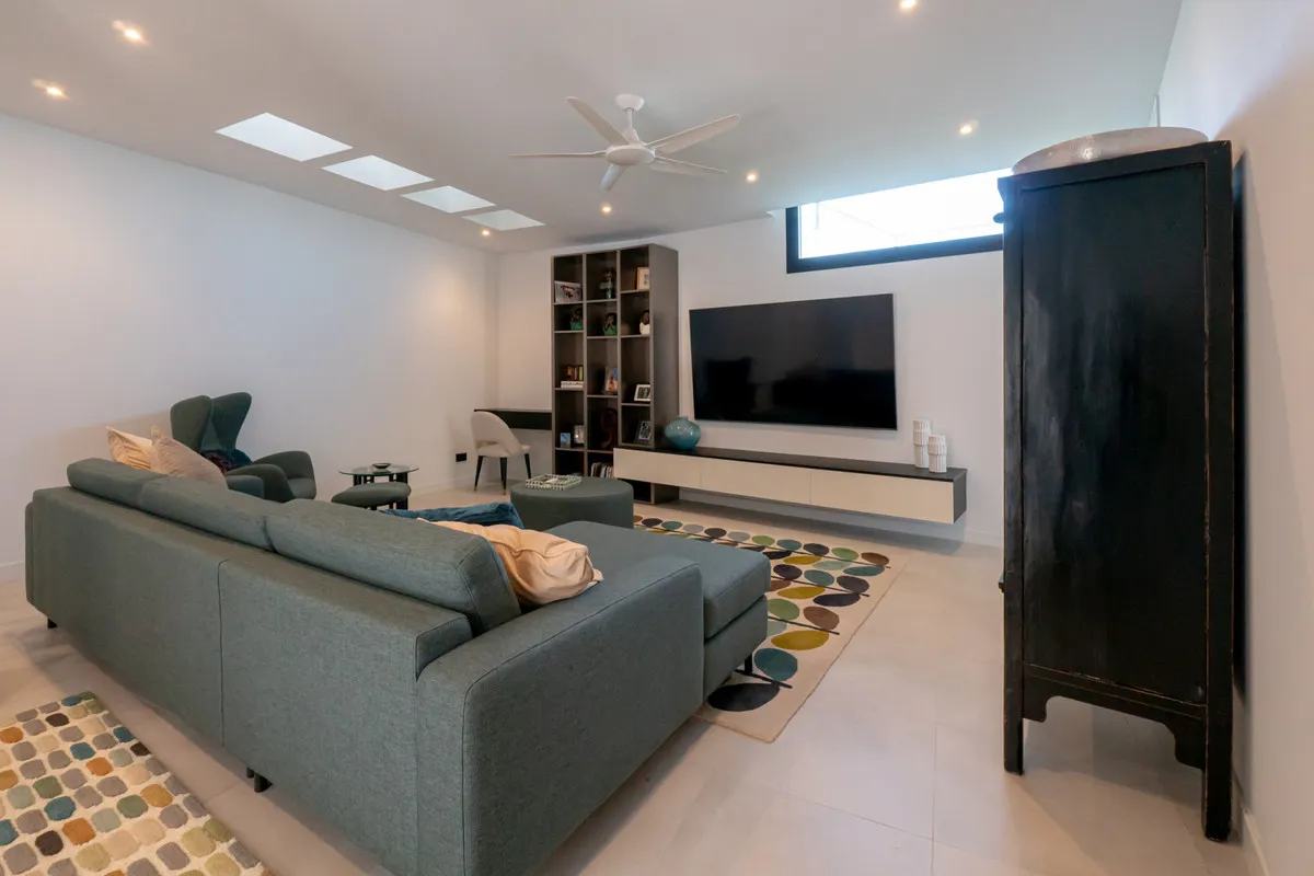 5fb2abba-1631-4259-abe3-5d4d508dfa28