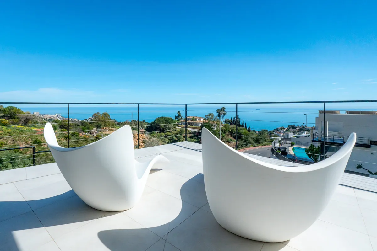 7466bc3b-2b96-49d7-a7d4-8d4c7a058f23