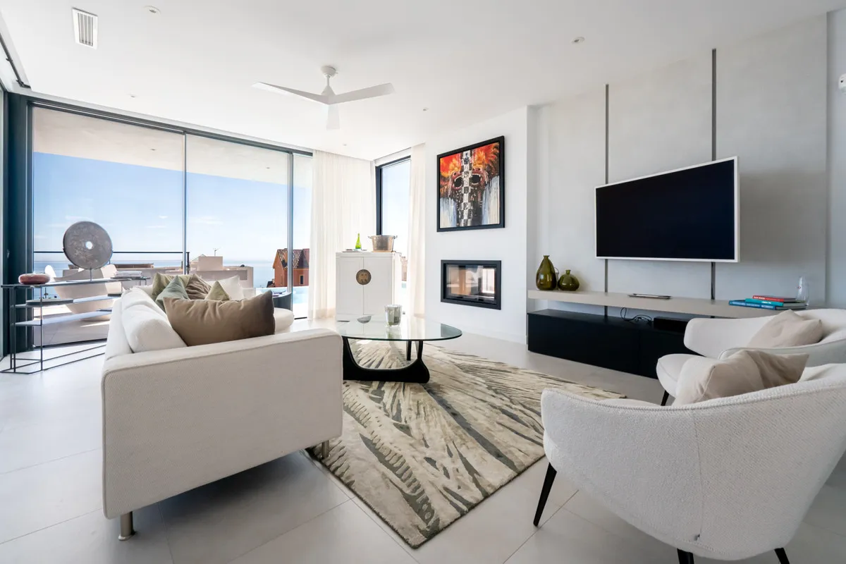 7a314b94-a314-4b96-9775-5766f93002a3