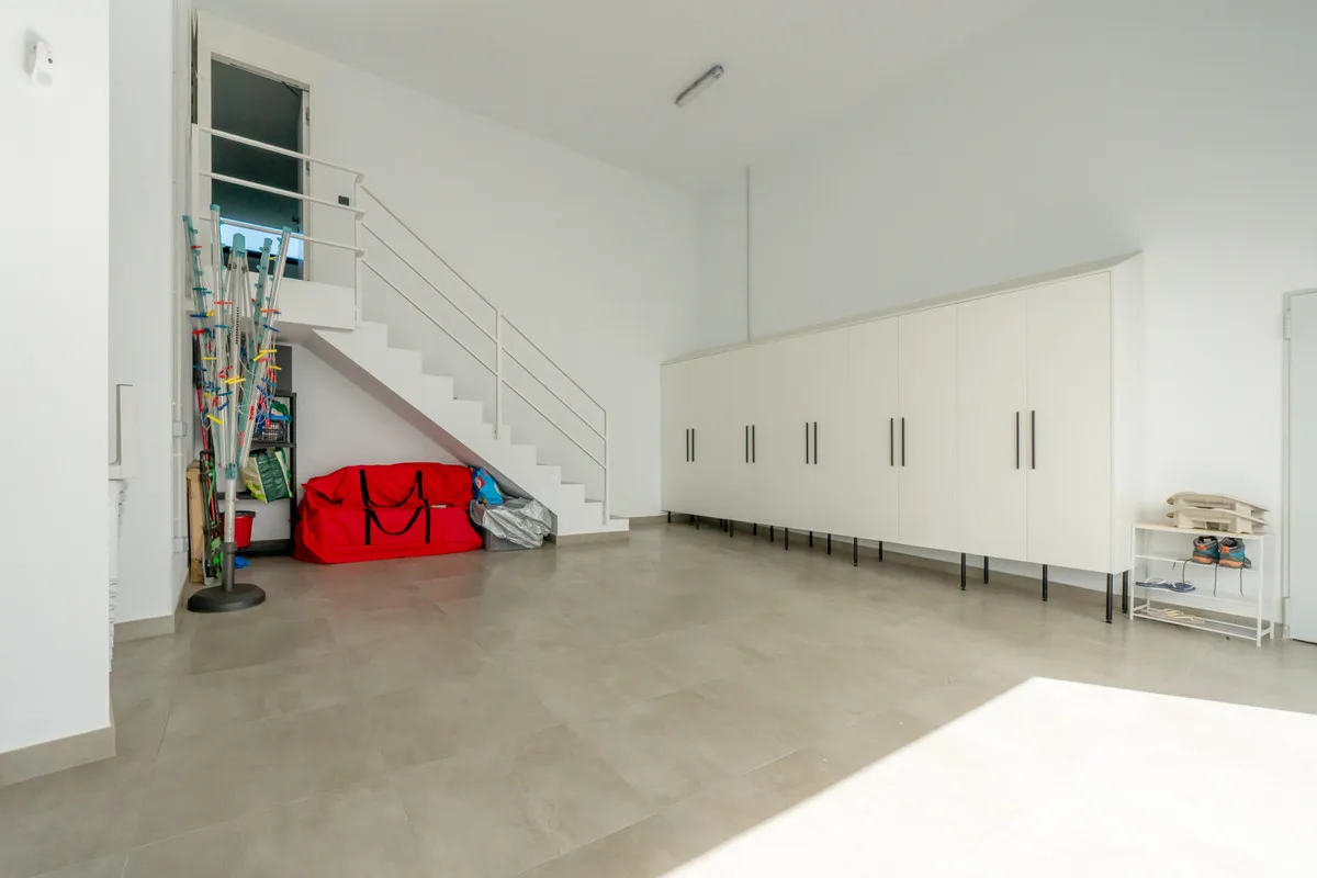 f739f00a-7260-4d99-99df-75fbb38af176