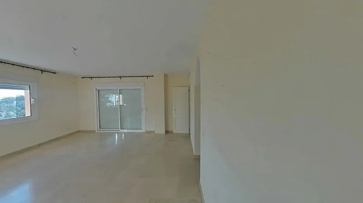 73797ffb-91ed-43eb-8aee-36531da0068b