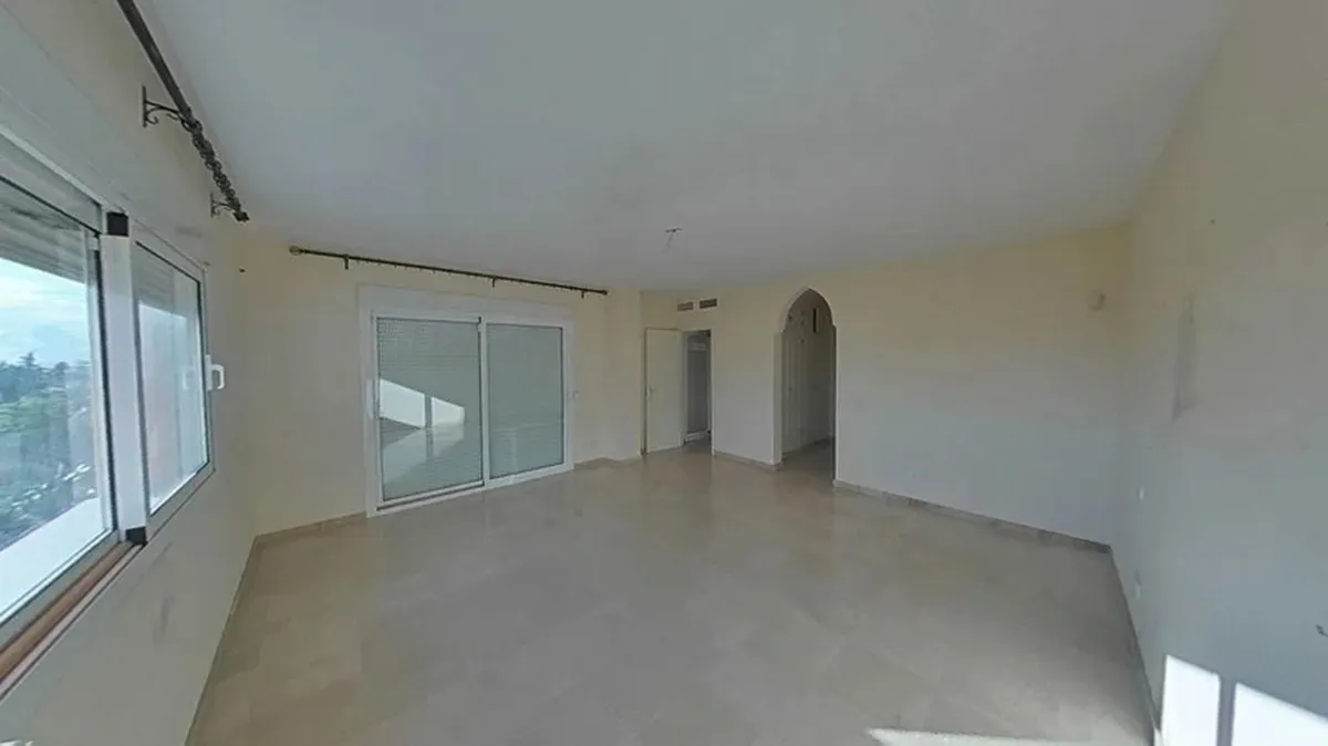 de1baf37-32c2-442b-b5b7-9ed650a6f726