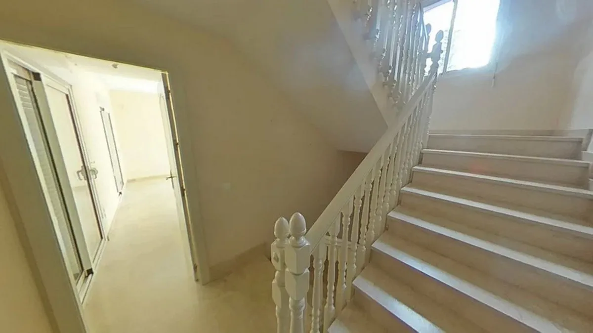 f8754343-3d5d-45ba-9b96-3a79de25b959