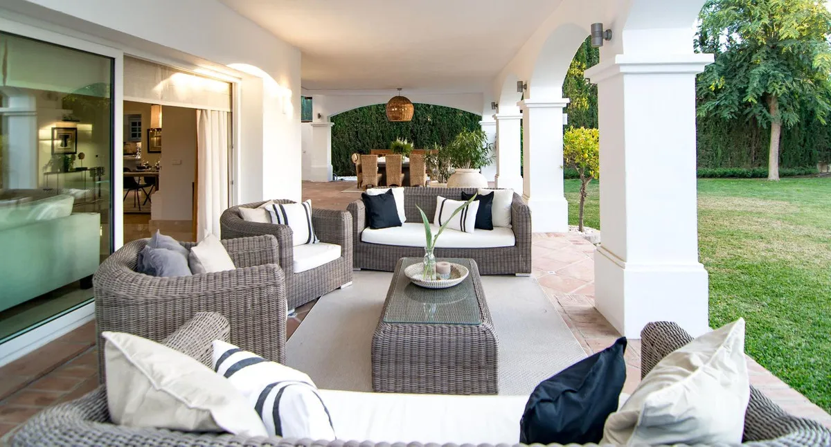 f77e6a08-4194-4314-923c-065bd70dc359