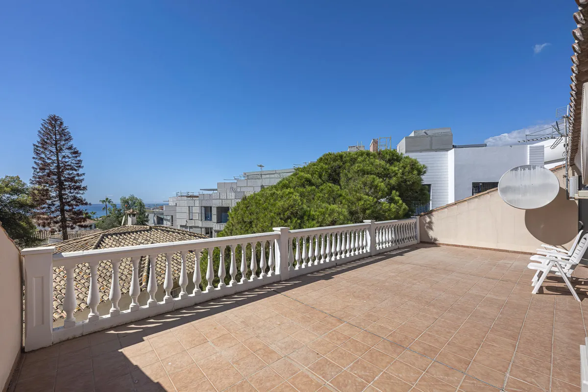 0daa0d17-6d66-4df8-88ea-bde13dc67e2d