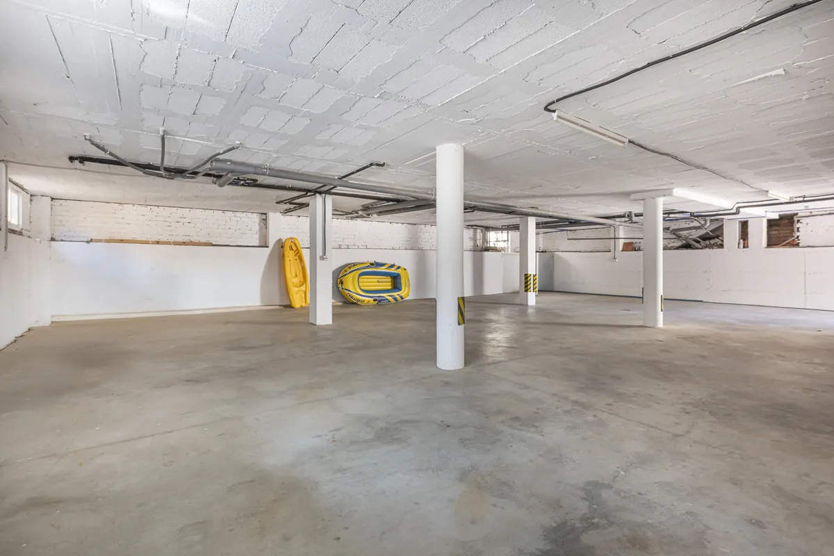 35977cf2-802b-474c-9314-6f4e82489841