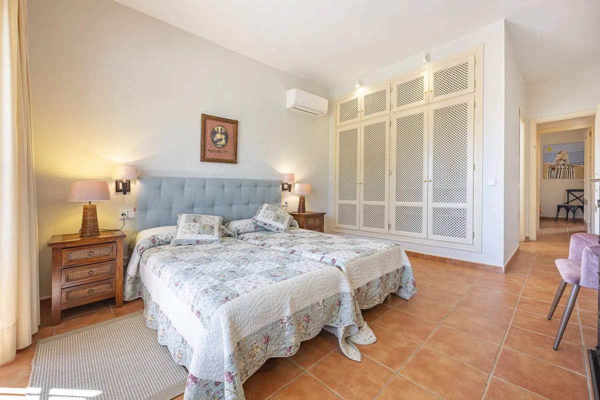 78daa14d-beb0-4098-afc8-27a14c074794