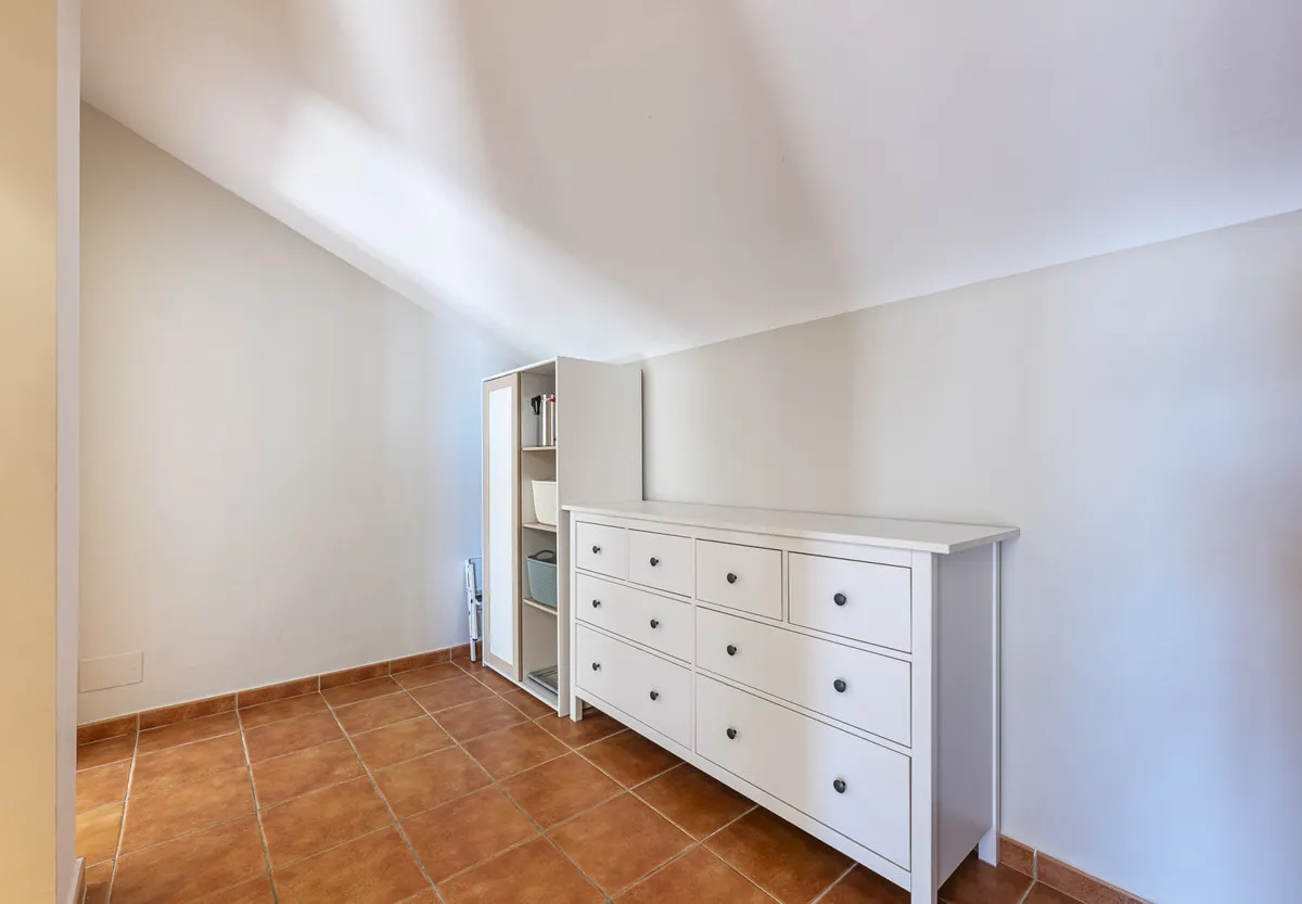 86fee1c6-de4c-43df-9de5-eee21b943250