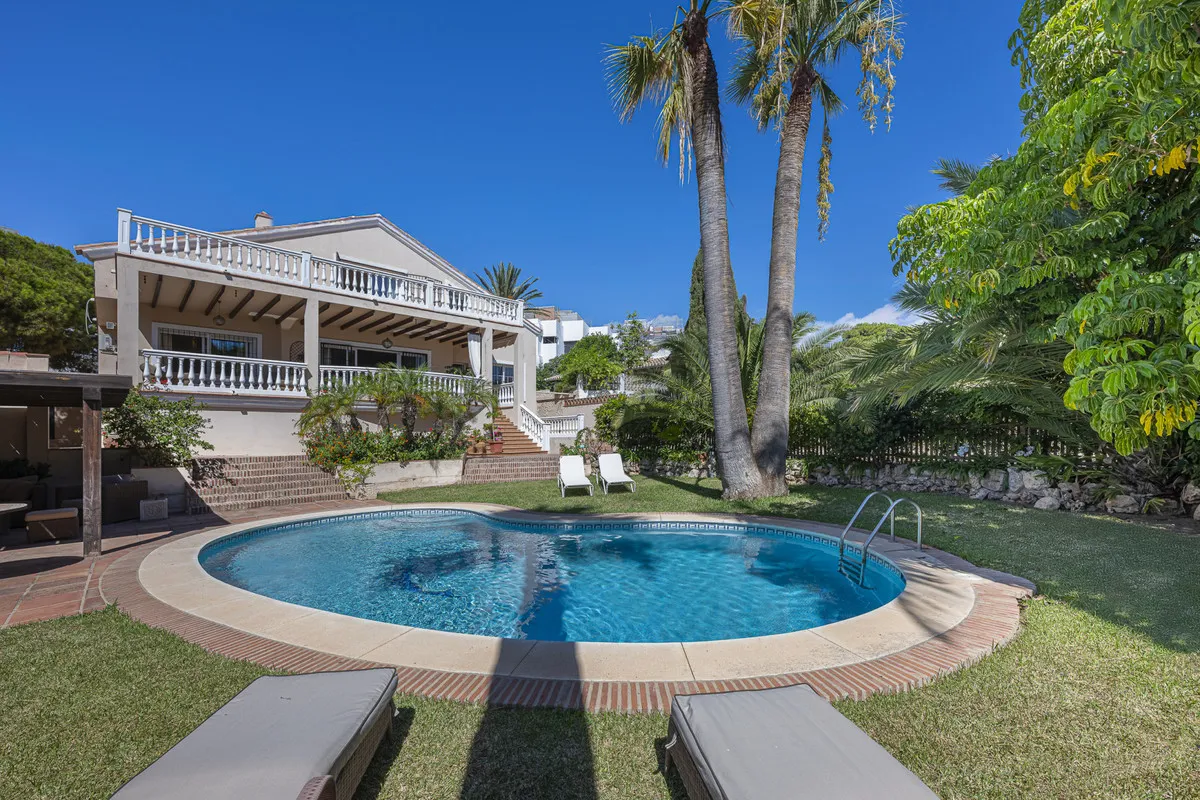 a266fd98-5abb-4d23-b12d-a938210a5d0b