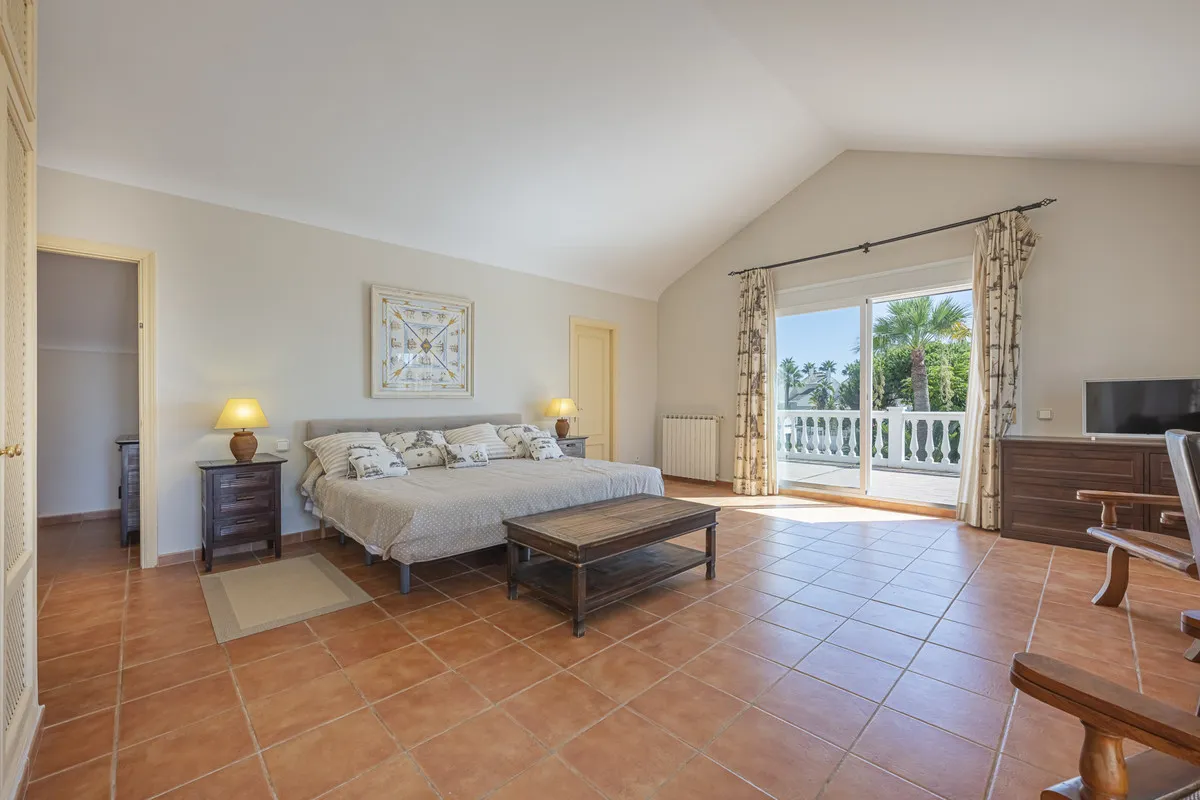 bc93d456-a7f6-4b42-afcb-10dcc00ed43d