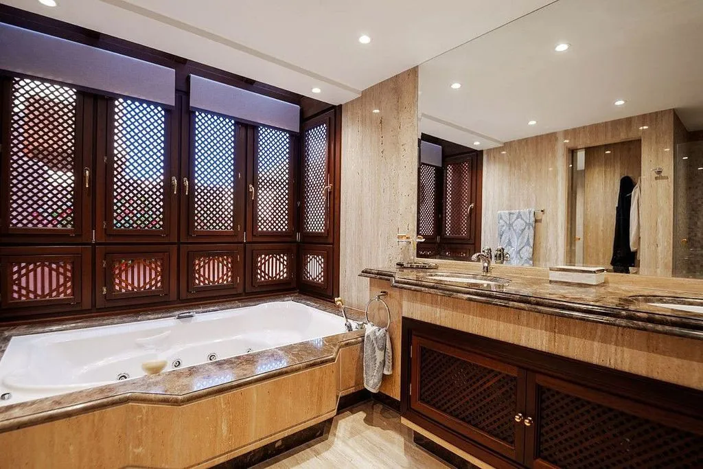 fa311dc9-2c18-4ceb-9a73-987191c466f6