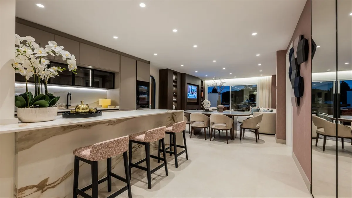 0d0923a7-61e7-4cd5-a491-d396ed8a17e2