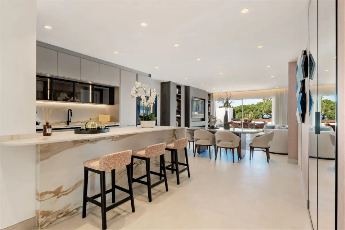 9e2aa25a-7d08-4ba8-9ac9-3a710b2c209d