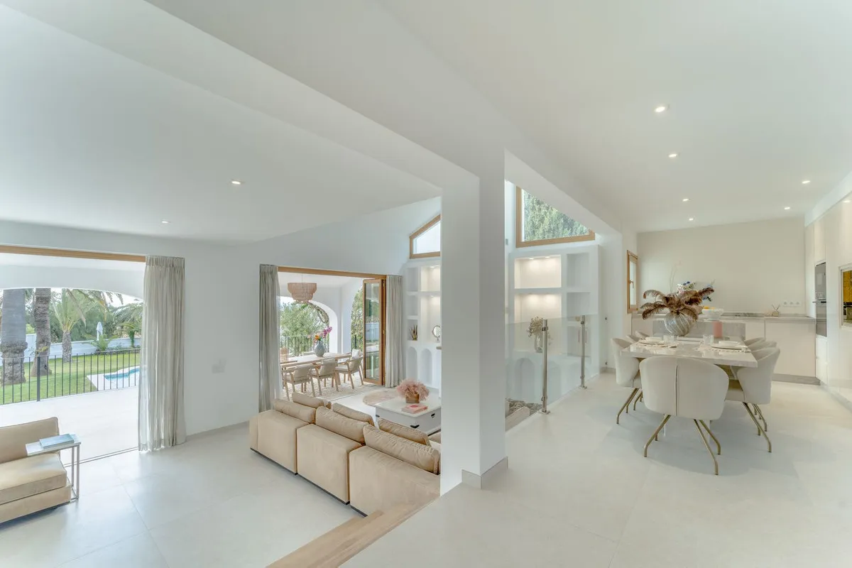 12930231-fac2-411d-b06d-9244ee20248b