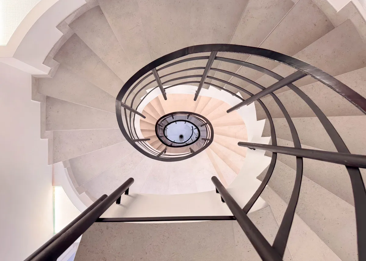 5294ae6d-0541-4fd9-a541-3edd016f2737