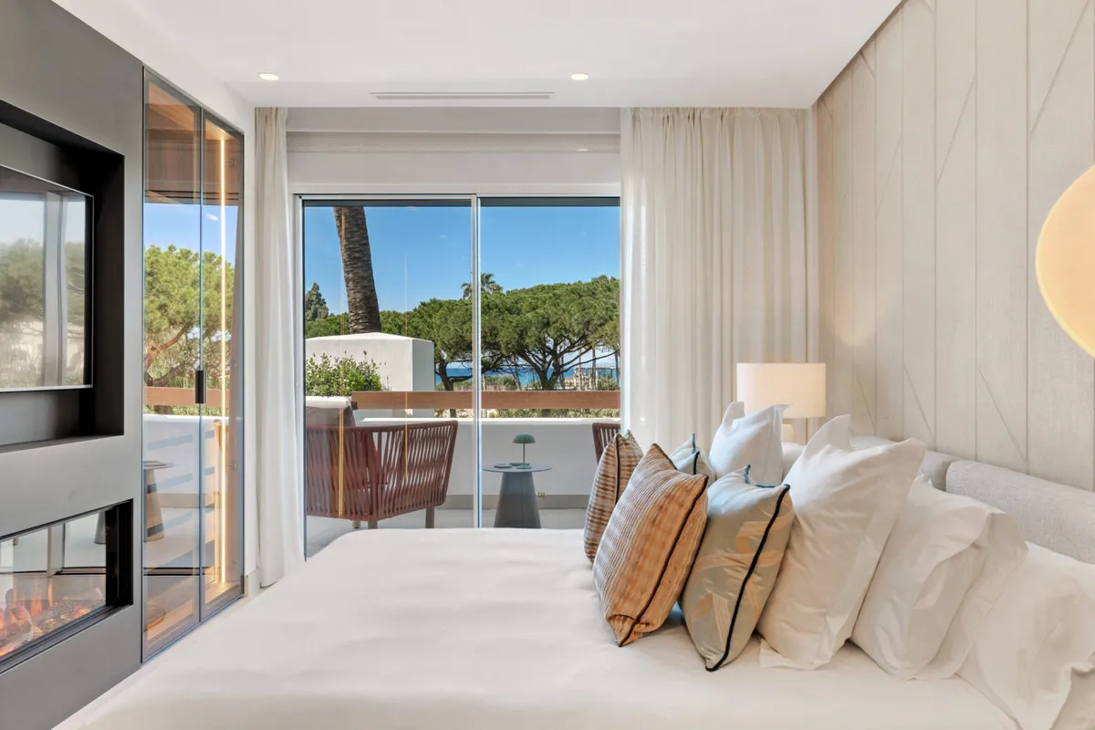 7d72b256-b224-46bc-b7ef-d699fe1f3d56