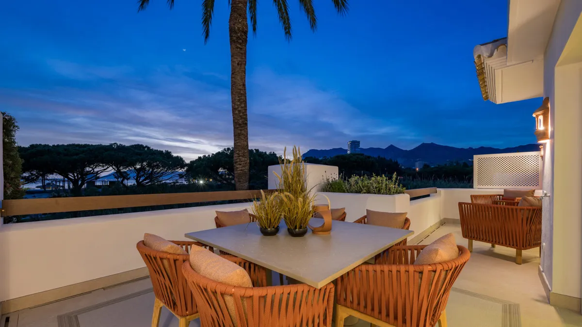 85b69fb6-02b3-4771-bc73-4e589e78de63