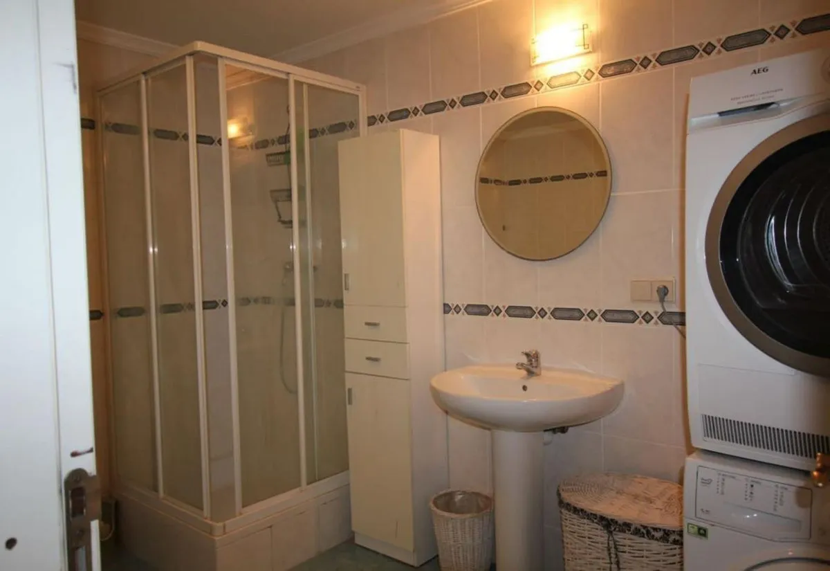 f8775129-cb2f-4ff2-833e-d2cf66dda1e7