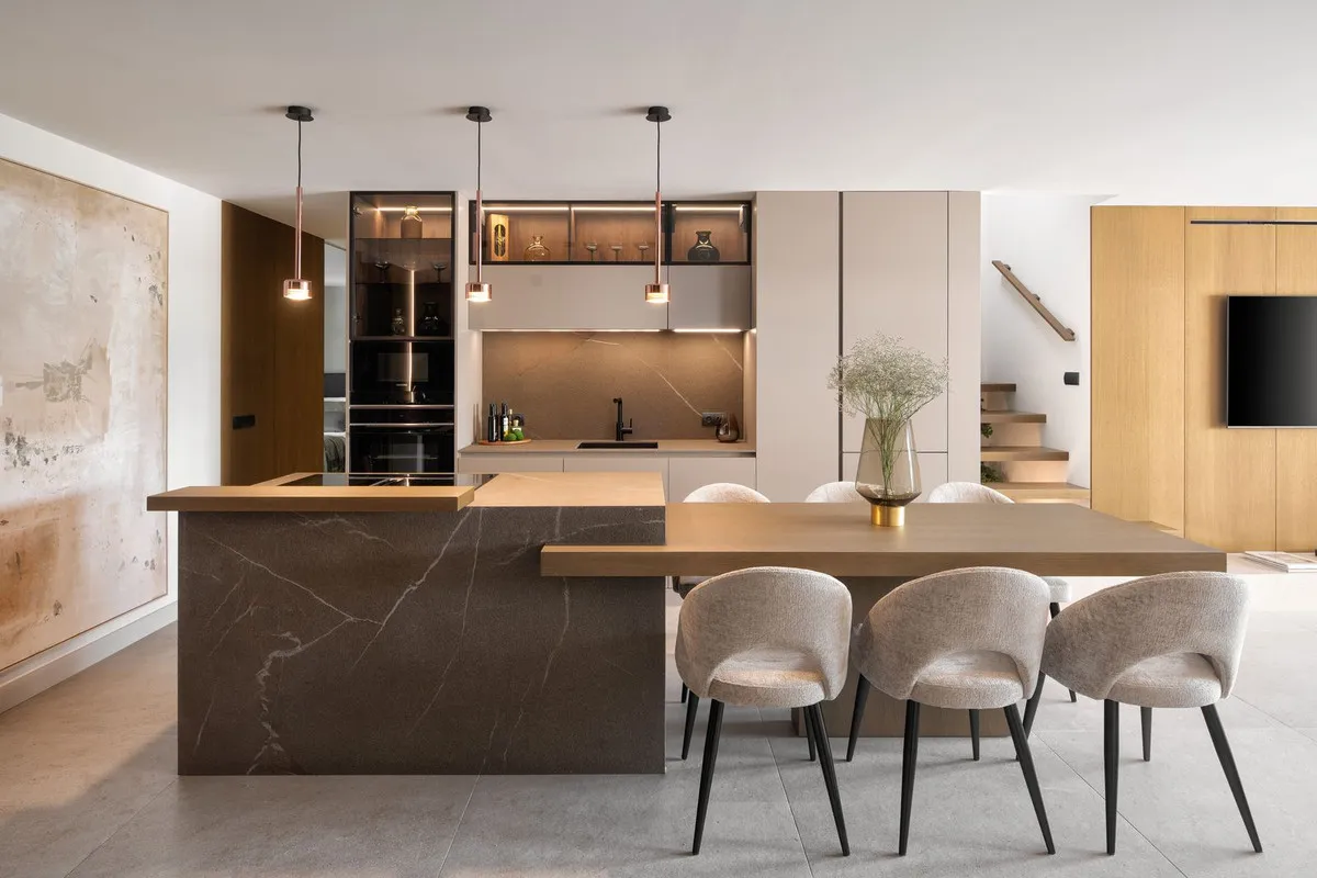 229a2dd6-a215-49d9-ac41-a60edb298d82