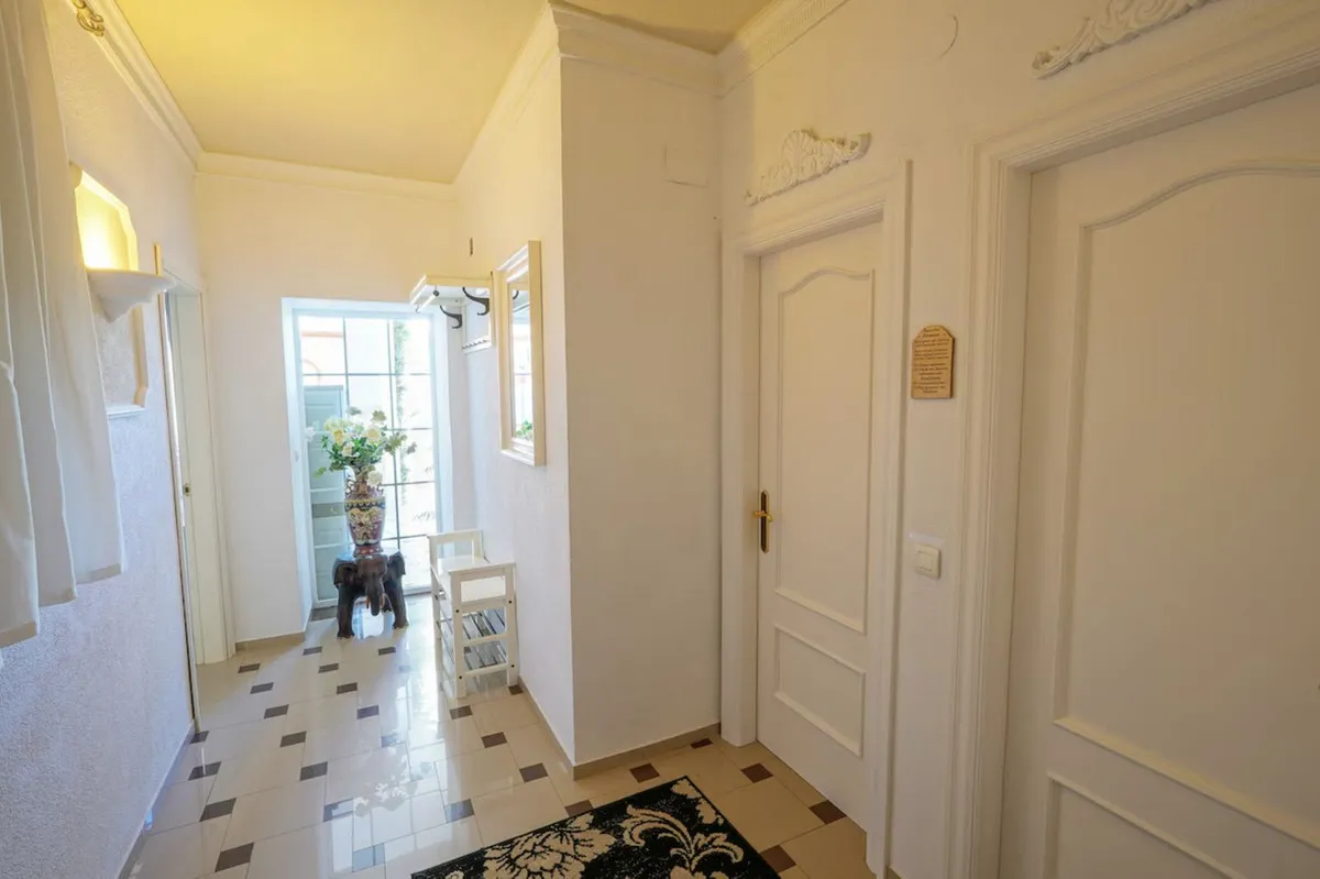 dcdb6ce1-9100-411e-9e16-58796a2744c2