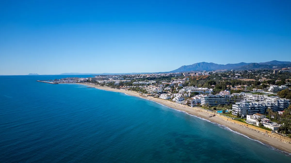 e8fa7ce9-1827-443e-88e5-bf61be44c20c