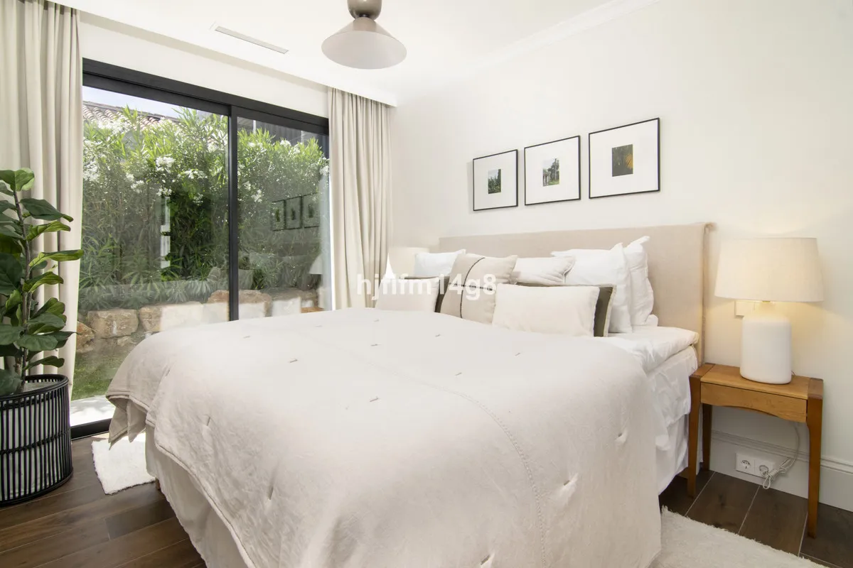 1a6b8f2c-7021-476b-bb67-7de9da1ed120