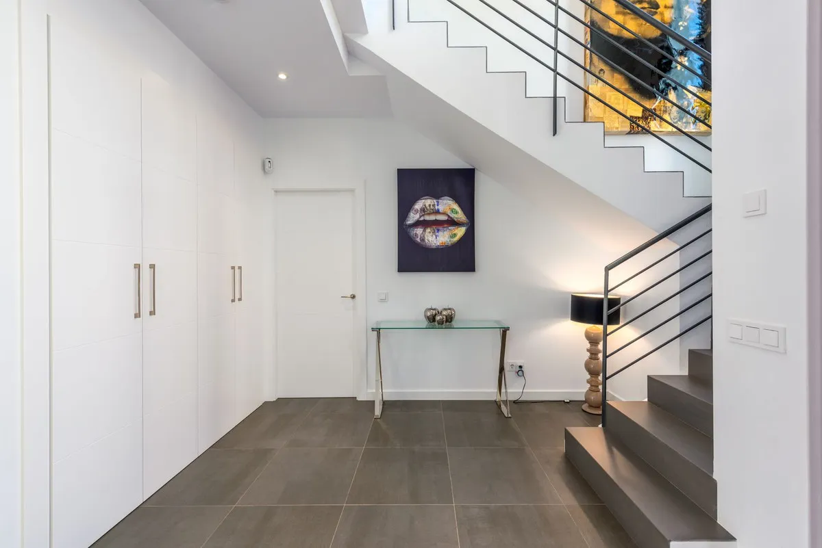 d2190495-ca0c-4d43-938a-2d69ec03668a