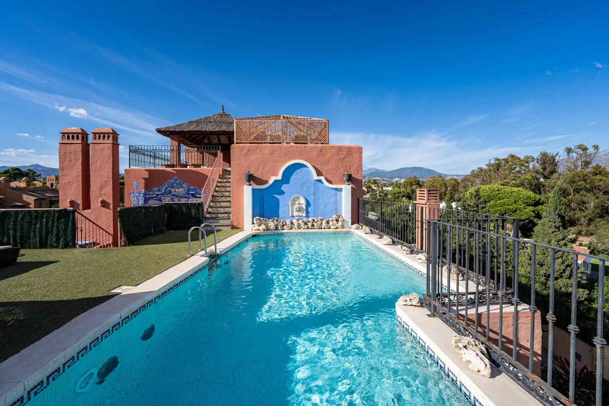 349f8350-e8e9-4f13-a04b-f529c06a89b8