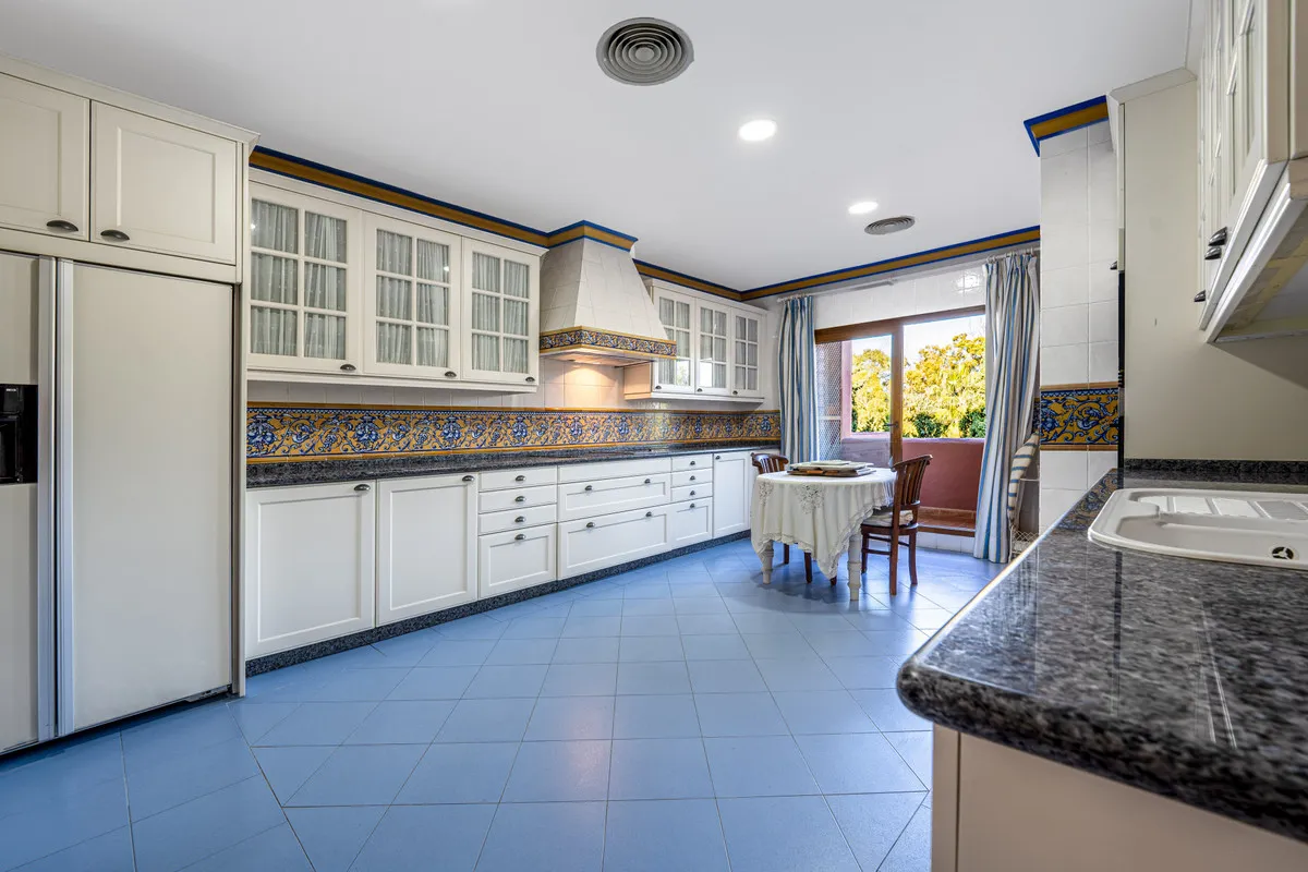 786081f8-1b65-4464-ab85-a0bef33127c1