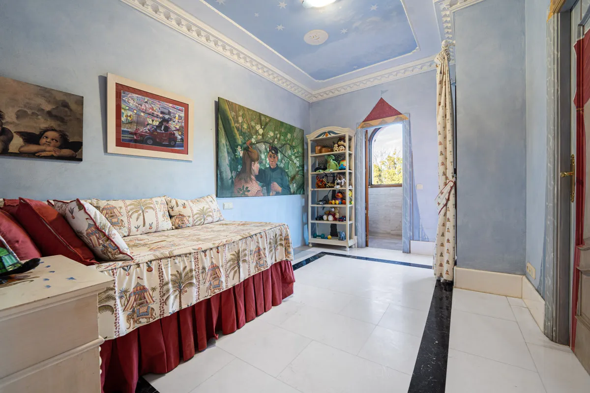 845347d0-e956-40b0-b2bd-bdb14fd172f1