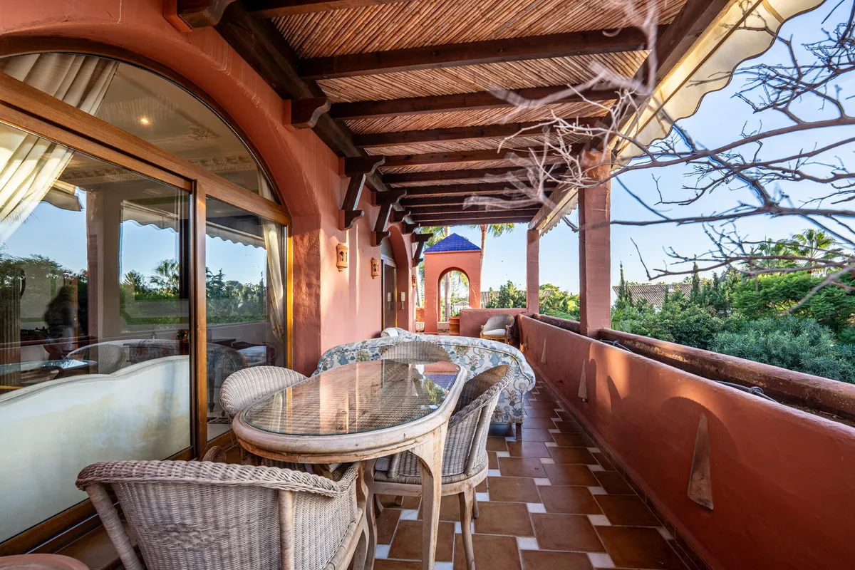 ed3bd630-bf6b-4117-ac9b-fc78654f2f98