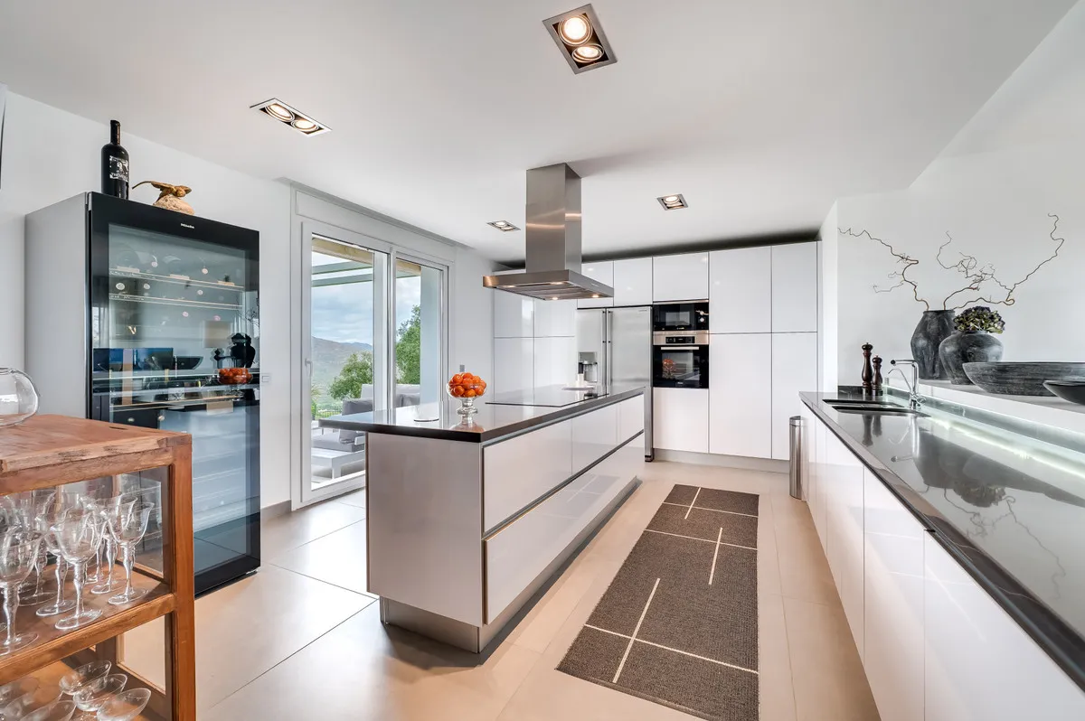 b04520ab-b461-445c-a216-4f2a9da22acf