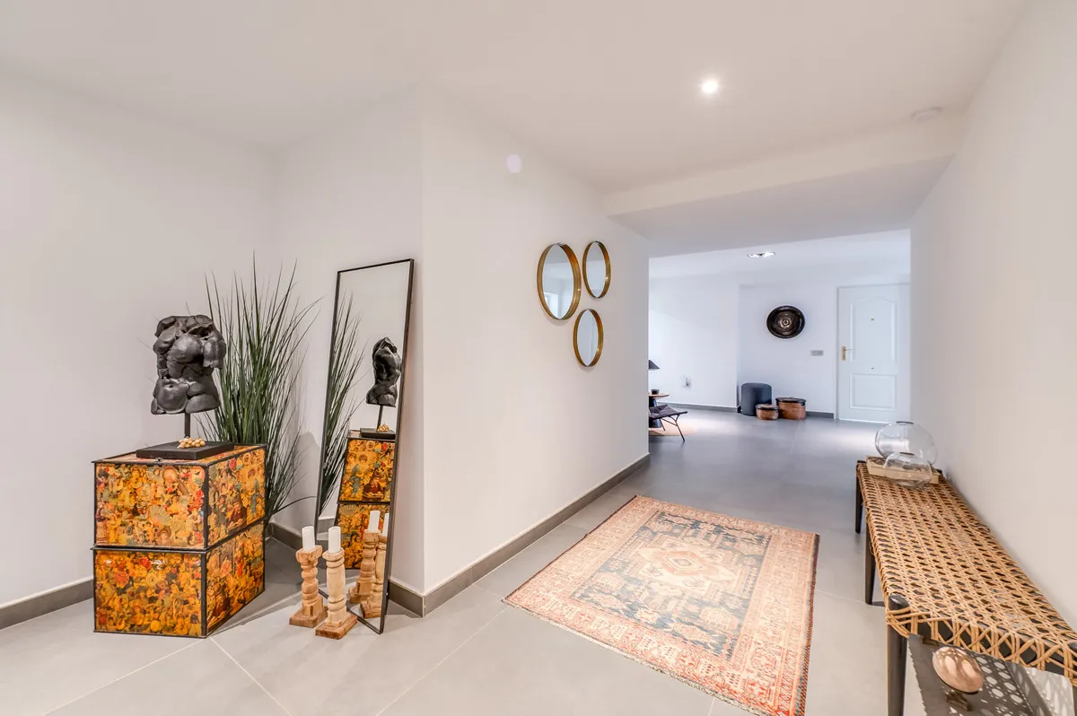 b8e7003f-c944-4a6c-8243-052530581c42