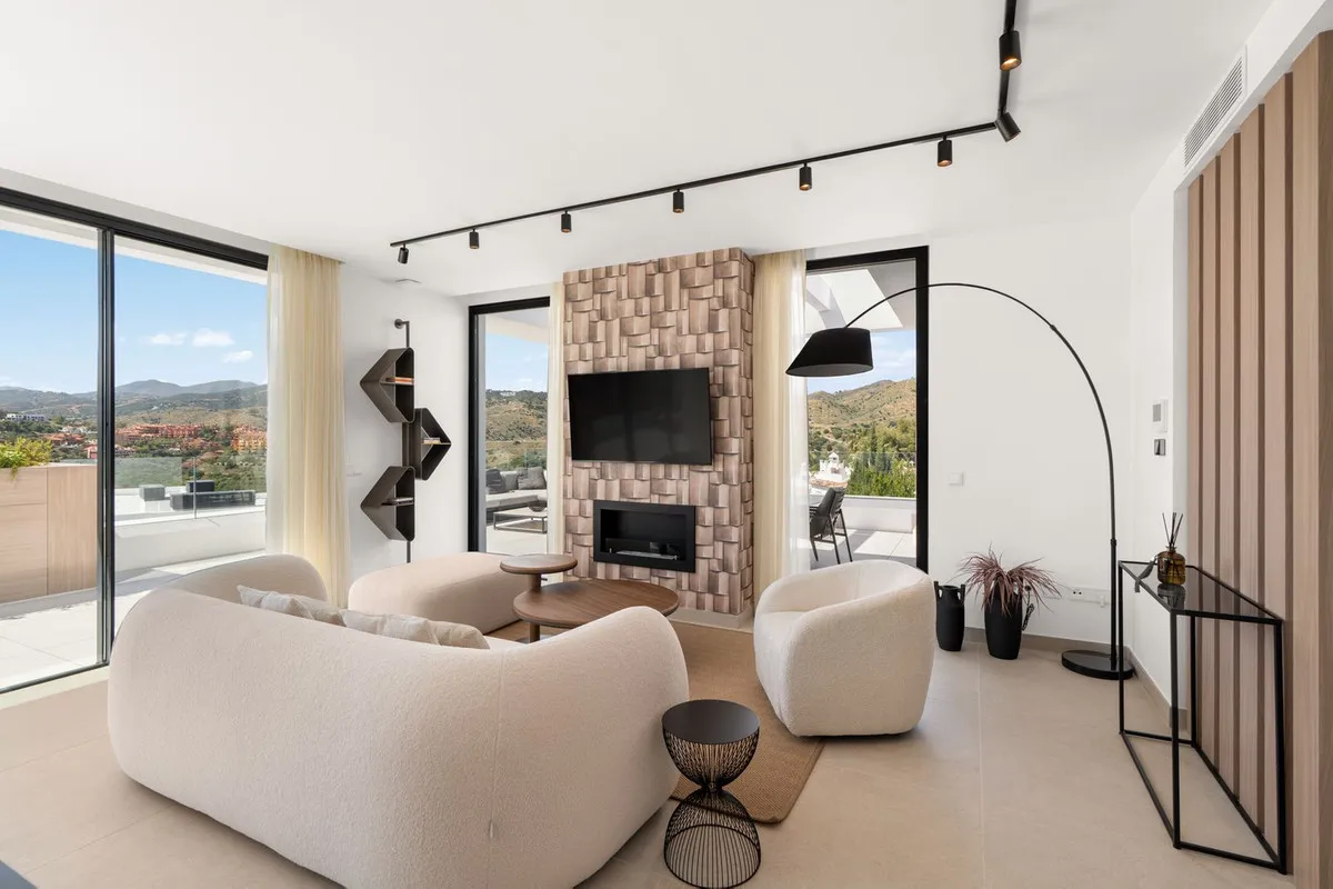 6c93456b-9651-4cee-a53d-e810bcf613e9